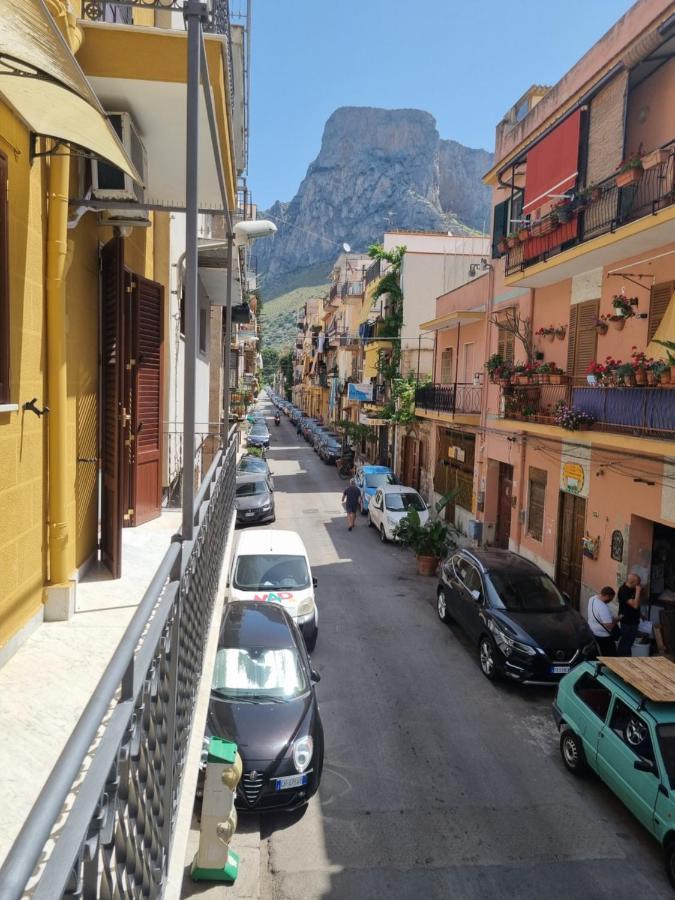 L'Angolo Dei Barcaioli Apartment Palermo Exterior photo